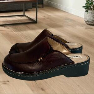 Vintage Cherokee Brown Leather Clogs – Chunky Y2K Boho Mules – Size 7